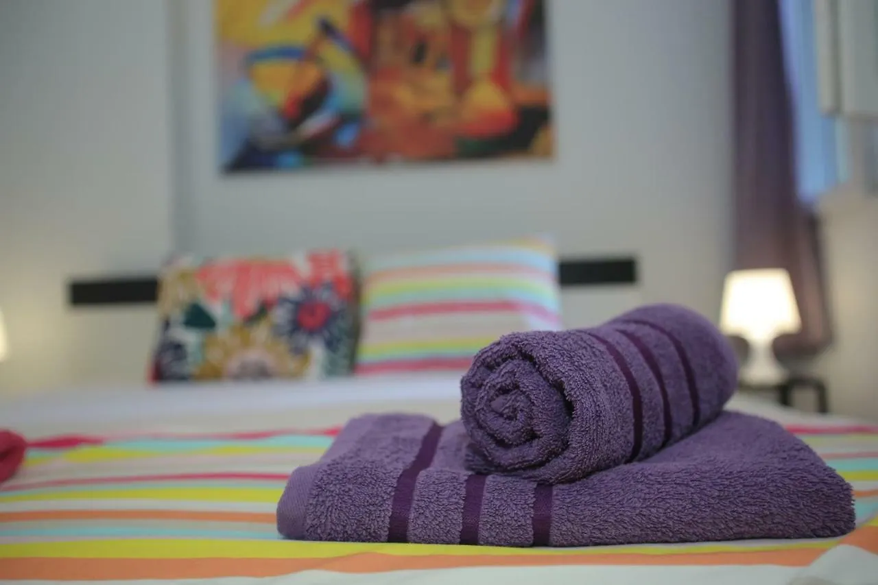 Central Studio Flat Thessaloniki